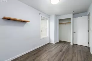 295 N 8th St, Saint Helens, OR 97051 - Photo 8