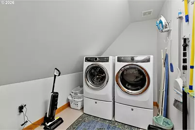 4312 Wendell Ln, Eugene, OR 97405 - Photo 32
