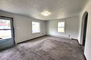 1865 J St, Springfield, OR 97477 - Photo 6