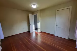 1865 J St, Springfield, OR 97477 - Photo 6