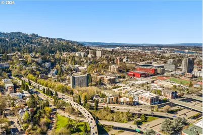 2020 SW Market Street Dr #303, Portland, OR 97201 - Photo 34