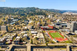 2020 SW Market St Dr, Portland, OR 97201 - Photo 26