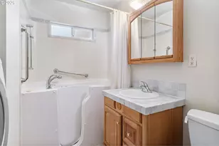 13110 SW Brightwood St, Beaverton, OR 97005 - Photo 26