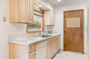 13110 SW Brightwood St, Beaverton, OR 97005 - Photo 14