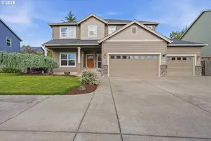 346 SW Mt Mazama St, McMinnville, OR 97128 - Photo 2