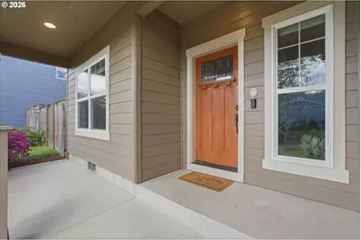346 SW Mt Mazama St, McMinnville, OR 97128 - Photo 4