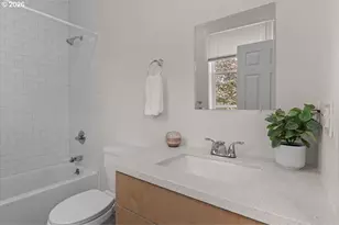 7725 SE Lambert St, Portland, OR 97206 - Photo 16