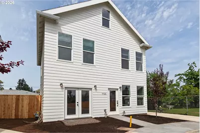 7725 SE Lambert St, Portland, OR 97206 - Photo 2