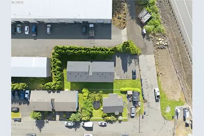 1715 SE 9th Ave, Camas, WA 98607 - Photo 2
