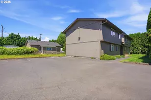 1715 SE 9th Ave, Camas, WA 98607 - Photo 4