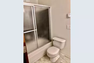 2765 Almaden St, Eugene, OR 97405 - Photo 12