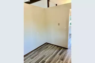 2765 Almaden St, Eugene, OR 97405 - Photo 10