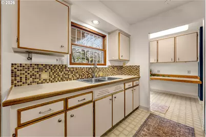 8514 N Dana Ave, Portland, OR 97203 - Photo 10