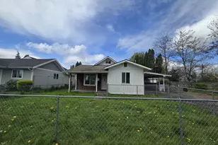159 16th Ave, Longview, WA 98632 - Photo 2