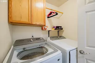 1653 S 6th St, Independence, OR 97351 - Photo 14