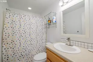 1653 S 6th St, Independence, OR 97351 - Photo 22