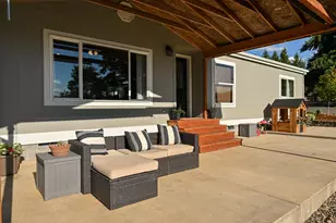 20525 S Farris Ct, Colton, OR 97017 - Photo 4