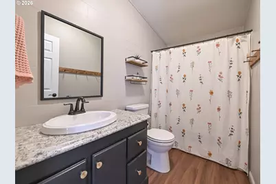 20525 S Farris Ct, Colton, OR 97017 - Photo 32