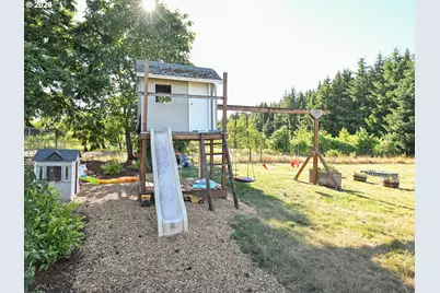 20525 S Farris Ct, Colton, OR 97017 - Photo 36