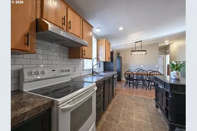 20525 S Farris Ct, Colton, OR 97017 - Photo 16
