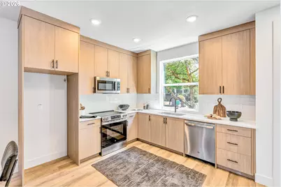 2383 SE 45th Ave, Portland, OR 97215 - Photo 6