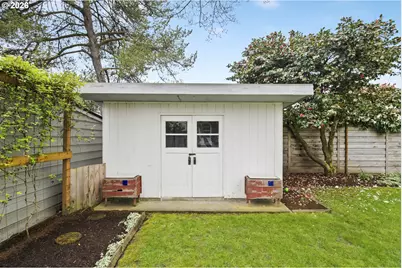 4825 NE 40th Ave, Portland, OR 97211 - Photo 40