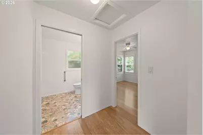 947 W Nebo St, Roseburg, OR 97471 - Photo 16
