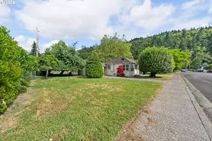 947 W Nebo St, Roseburg, OR 97471 - Photo 22