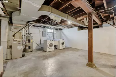 2436 NE Ainsworth St, Portland, OR 97211 - Photo 26