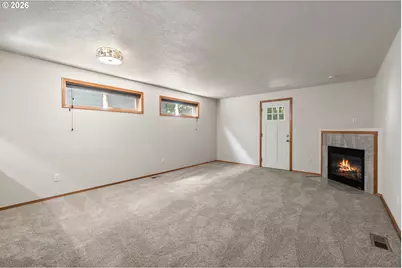 9223 N Hodge Ave, Portland, OR 97203 - Photo 6