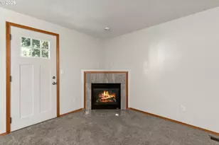 9223 N Hodge Ave, Portland, OR 97203 - Photo 12