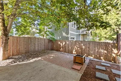 9223 N Hodge Ave, Portland, OR 97203 - Photo 32