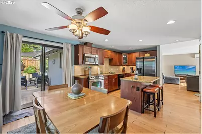 15125 SW Barcelona Way, Beaverton, OR 97007 - Photo 10