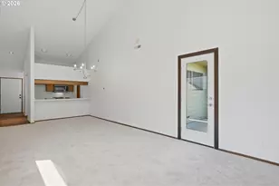 351 SE 146th Ave, Portland, OR 97233 - Photo 8