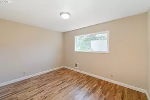 2165 Lewis St, North Bend, OR 97459 - Photo 14