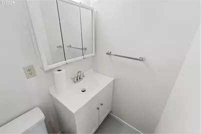 2165 Lewis St, North Bend, OR 97459 - Photo 22