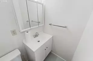 2165 Lewis St, North Bend, OR 97459 - Photo 22