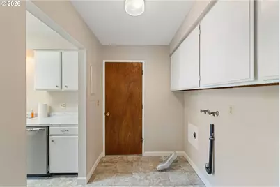 2165 Lewis St, North Bend, OR 97459 - Photo 20