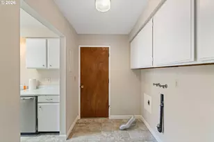 2165 Lewis St, North Bend, OR 97459 - Photo 20