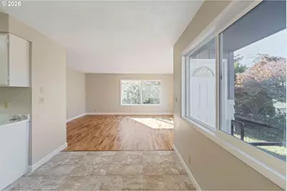 2165 Lewis St, North Bend, OR 97459 - Photo 8