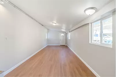 2165 Lewis St, North Bend, OR 97459 - Photo 24