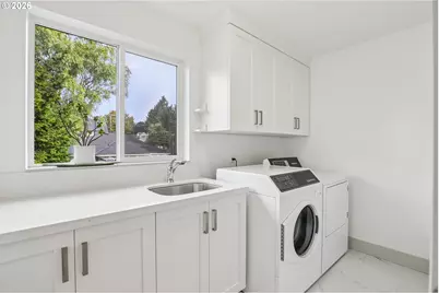 8045 SE 45th Ave, Portland, OR 97206 - Photo 28