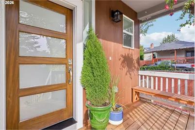 8045 SE 45th Ave, Portland, OR 97206 - Photo 4