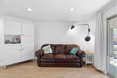 11742 SW Boones Bend Dr, Beaverton, OR 97008 - Photo 32