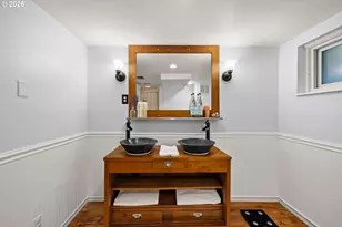 1217 SW Spring Garden St, Portland, OR 97219 - Photo 28