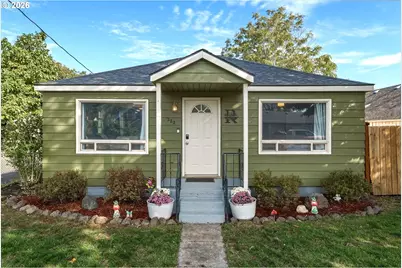 222 NW 6th Ave, Milton-Freewater, OR 97862 - Photo 1