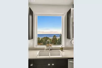 121 Greenhill Dr, Yachats, OR 97498 - Photo 16