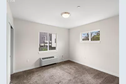114 NE 109th Ave, Portland, OR 97220 - Photo 18