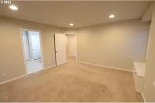 15557 SW Wren Ln, Beaverton, OR 97007 - Photo 14