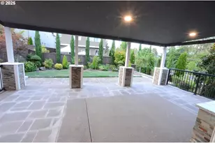 15557 SW Wren Ln, Beaverton, OR 97007 - Photo 20